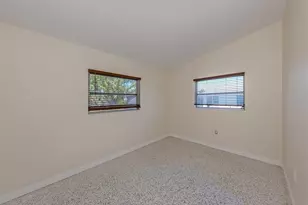 317 Hillview Rd, Venice, FL 34293 - Photo 25