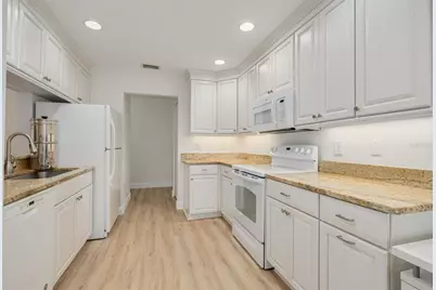 3210 Golden Eagle Lane, Sarasota, FL 34231 - Photo 15