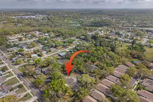 3210 Golden Eagle Ln, Sarasota, FL 34231 - Photo 37