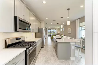 7575 Summerland Cove, Lakewood Ranch, FL 34202 - Photo 21