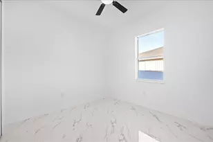 826/828 Diplomat Parkway E, Cape Coral, FL 33909 - Photo 27