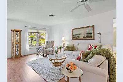 4266 Oakhurst Circle E #3060, Sarasota, FL 34233 - Photo 3