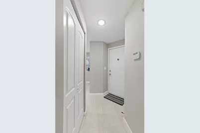 5905 36th Avenue Circle W, Bradenton, FL 34209 - Photo 9