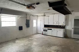 10307 Sandpiper Rd W, Bradenton, FL 34209 - Photo 21