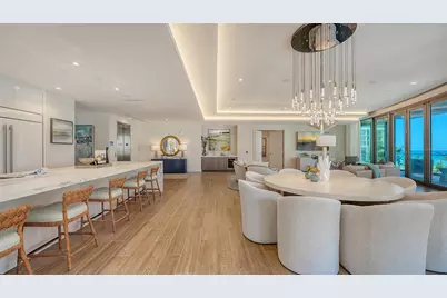 1561 Gulf Of Mexico Drive #304, Longboat Key, FL 34228 - Photo 17