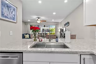 1752 Stickney Point Rd, Sarasota, FL 34231 - Photo 17