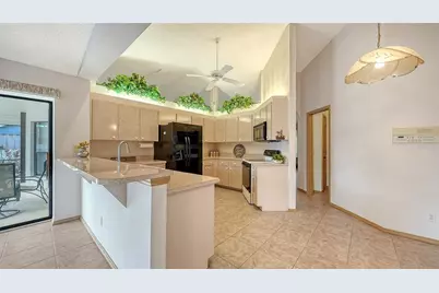 5594 Wilde Oak Way, Sarasota, FL 34232 - Photo 19