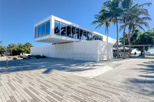 20 Whispering Sands Dr, Sarasota, FL 34242 - Photo 57