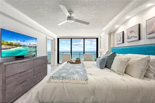 20 Whispering Sands Dr, Sarasota, FL 34242 - Photo 27