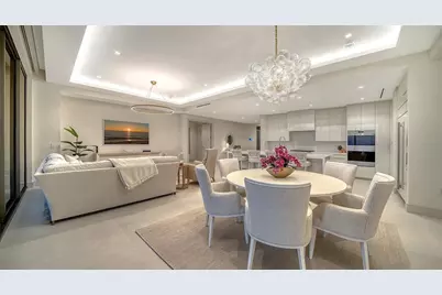 1581 Gulf Of Mexico Drive #406, Longboat Key, FL 34228 - Photo 7