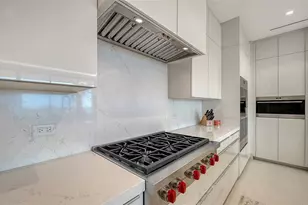 1581 Gulf of Mexico Dr, Longboat Key, FL 34228 - Photo 17