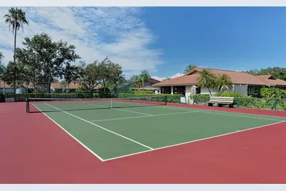3864 Wilshire Circle W #106, Sarasota, FL 34238 - Photo 51
