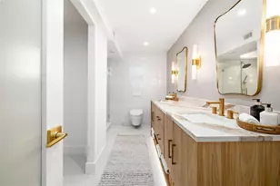 19 Whispering Sands Dr, Sarasota, FL 34242 - Photo 33