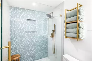 19 Whispering Sands Dr, Sarasota, FL 34242 - Photo 27