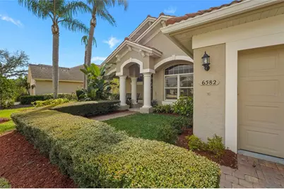 6582 Waters Edge Way, Lakewood Ranch, FL 34202 - Photo 7