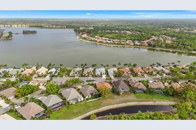 6582 Waters Edge Way, Lakewood Ranch, FL 34202 - Photo 65