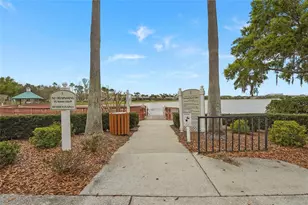 6582 Waters Edge Way, Lakewood Ranch, FL 34202 - Photo 71