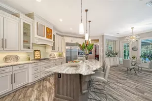 1794 Cunliff Ln, Sarasota, FL 34239 - Photo 9