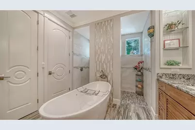 1794 Cunliff Lane, Sarasota, FL 34239 - Photo 19