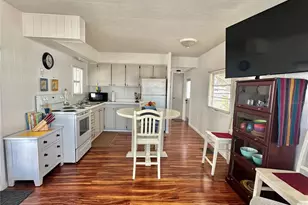 1501 25th Ave Dr W, Bradenton, FL 34205 - Photo 3