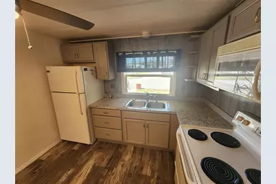 808 53rd Avenue E #191, Bradenton, FL 34203 - Photo 7