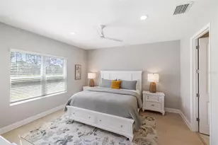 12673 Palatka Dr, Venice, FL 34293 - Photo 15