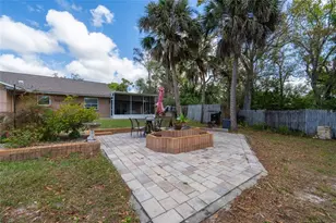 690 Percheron Cir, Nokomis, FL 34275 - Photo 29