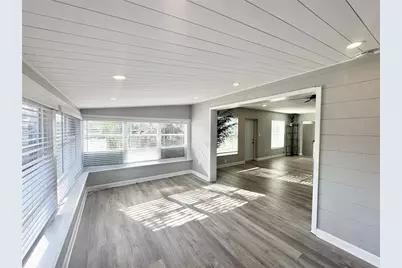 3913 S Shade Avenue, Sarasota, FL 34231 - Photo 19