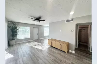 3913 S Shade Avenue, Sarasota, FL 34231 - Photo 17