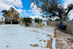 3913 S Shade Ave, Sarasota, FL 34231 - Photo 11