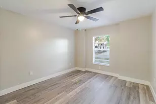 7861 Carriage Pointe Dr, Gibsonton, FL 33534 - Photo 37