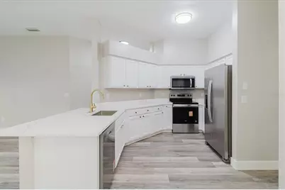 7861 Carriage Pointe Drive, Gibsonton, FL 33534 - Photo 19