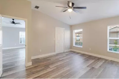 7861 Carriage Pointe Drive, Gibsonton, FL 33534 - Photo 29