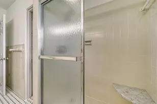 3451 Fair Oaks Pl, Sarasota, FL 34239 - Photo 33