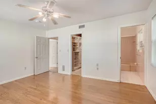 3451 Fair Oaks Pl, Sarasota, FL 34239 - Photo 27