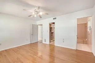 3451 Fair Oaks Pl, Sarasota, FL 34239 - Photo 29