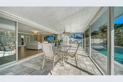 3451 Fair Oaks Place, Sarasota, FL 34239 - Photo 11