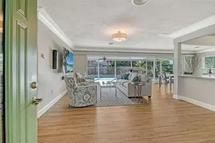 3451 Fair Oaks Pl, Sarasota, FL 34239 - Photo 5