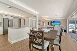 3451 Fair Oaks Pl, Sarasota, FL 34239 - Photo 15