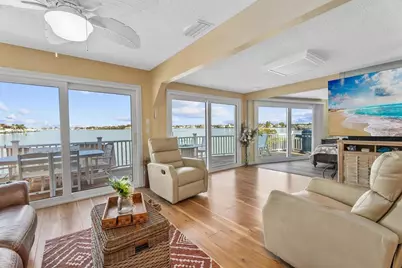 33 N Starboard Drive, Venice, FL 34285 - Photo 15