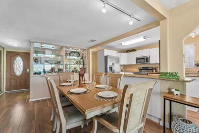 33 N Starboard Drive, Venice, FL 34285 - Photo 9