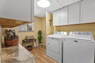 33 N Starboard Dr, Venice, FL 34285 - Photo 29