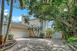61 Bay Head Ln, Osprey, FL 34229 - Photo 1
