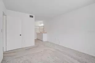 2875 Swifton Dr, Sarasota, FL 34231 - Photo 17