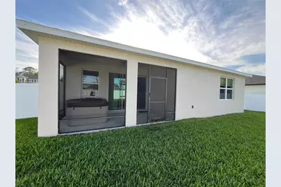 131 Brilliant Bloom Court, Bradenton, FL 34212 - Photo 9