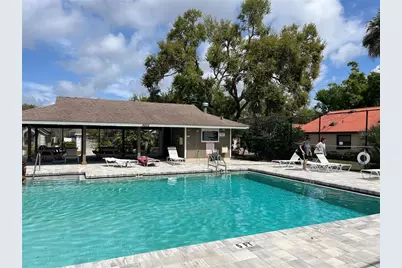 8425 Cypress Lake Circle, Sarasota, FL 34243 - Photo 31