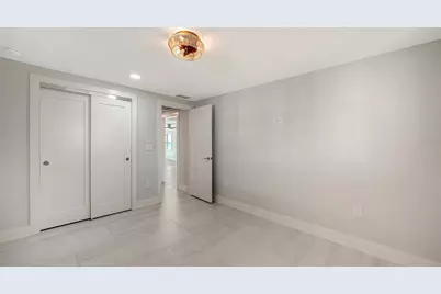948 Spanish Drive S, Longboat Key, FL 34228 - Photo 35