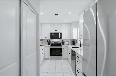 1230 56th Street W, Bradenton, FL 34209 - Photo 13