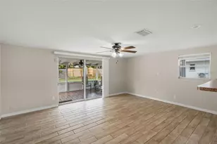 6436 Seagate Ave, Sarasota, FL 34231 - Photo 11