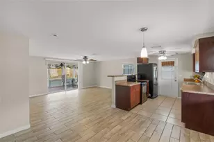 6436 Seagate Ave, Sarasota, FL 34231 - Photo 5